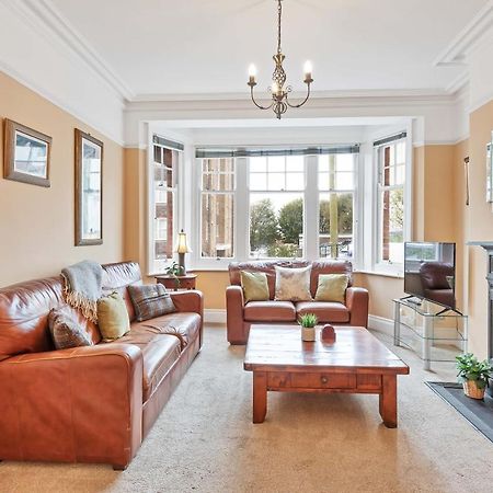 Villa Belle Vue Sea View à Hove Extérieur photo